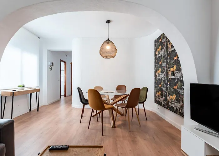 Beachside Centre Duplex 6pax アパート