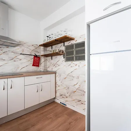 Beachside Centre Duplex 6pax *